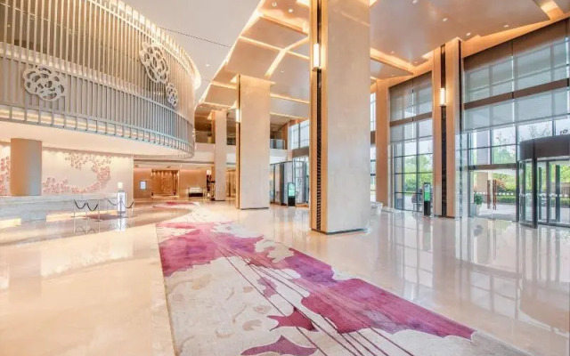 Holiday Inn Chongqing University Town