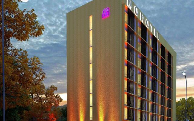 Monotel Luxury Business Hotel