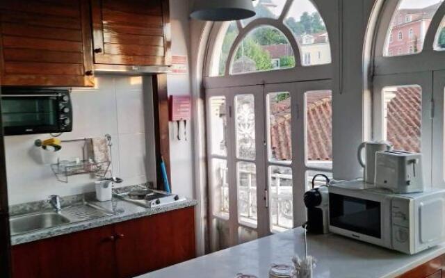 Rosa Biscoito Suites