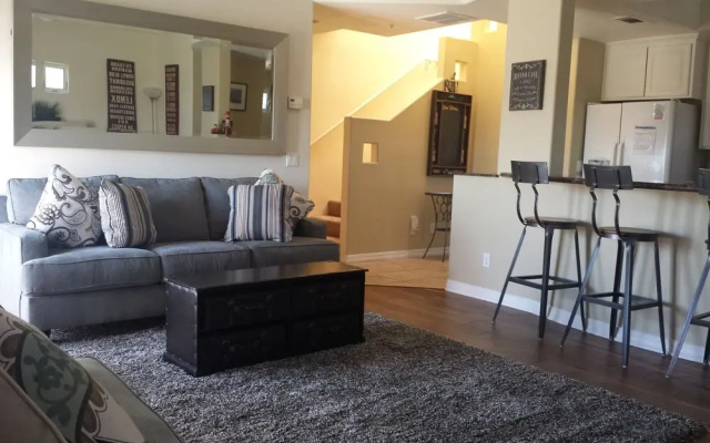 346 Ocean View 2 Bedroom Townhouse by RedAwning