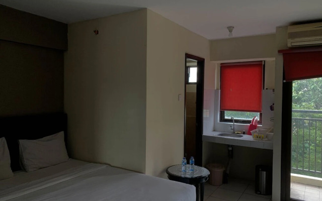 Comfortable Studio Room At Kebagusan City