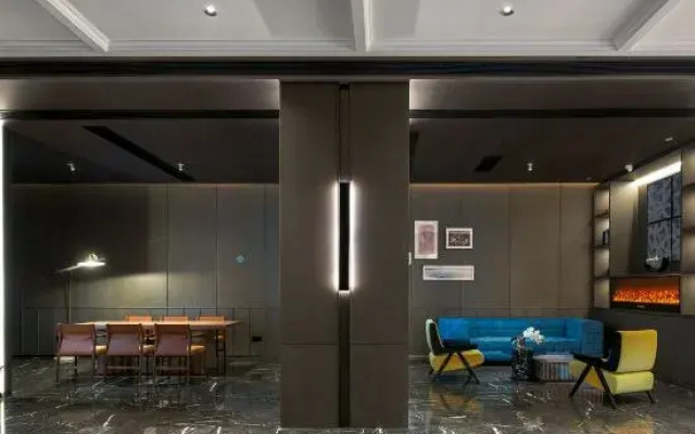 Country Inn & Suites by Radisson Chongqing Wanzhou Wanda Plaza