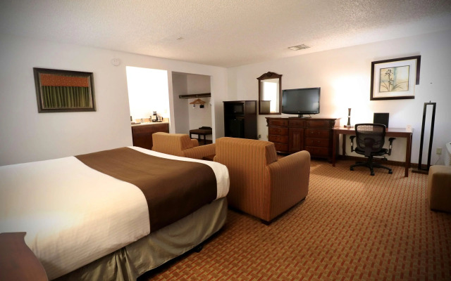 Best Western Chieftain Inn