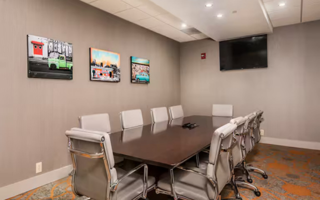 Homewood Suites By Hilton Austin South Airport