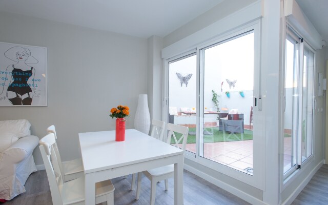 The Zentral Suites & Apartments