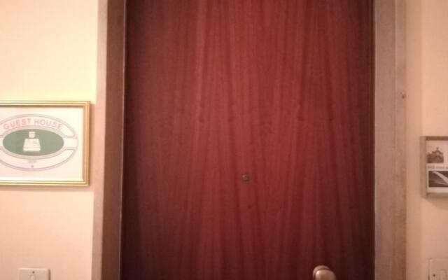 Dop Guest House