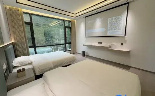 Shennongjia Yunlu Mountain Residence Homestay (Muyu Town)