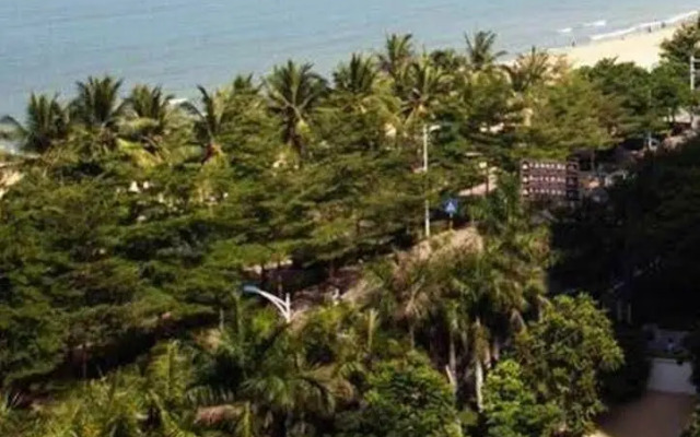 Sanya Jingwei Hotel