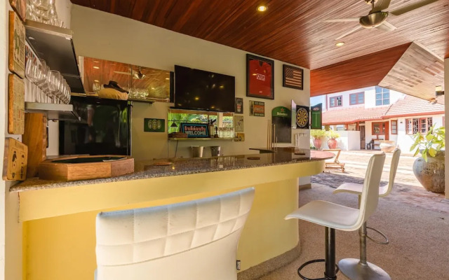 Tropical 6 Bedroom Villa Sanctuary