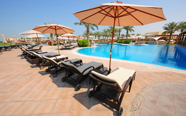 Al Bander Hotel & Resort