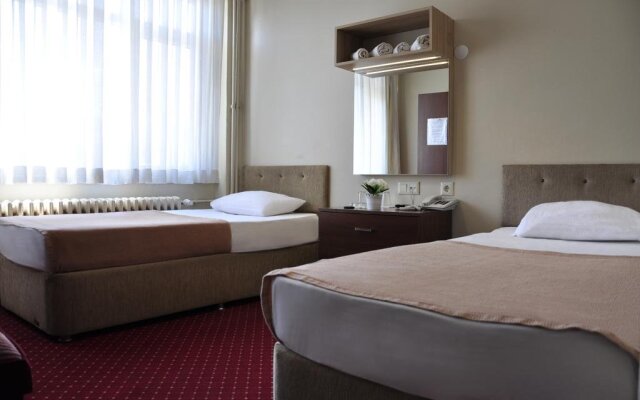 Otel Sinal