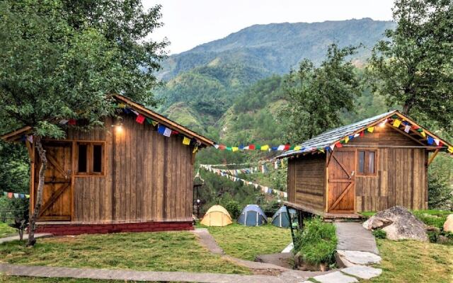 Triund Camps Riverside Resort