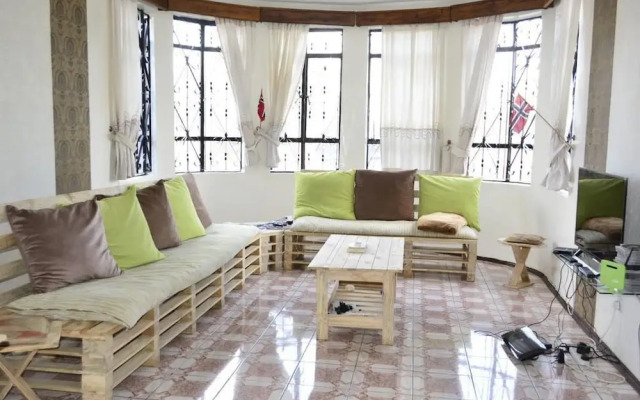 Campers and Backpakers Hostel