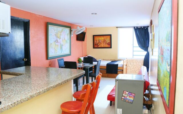 Apartment in Front of the Sea 1620A