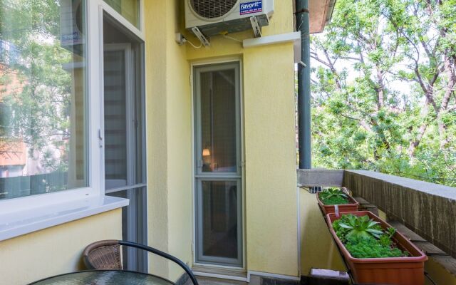 Bright and Cozy 2BD. Flat in Plovdiv City Centre