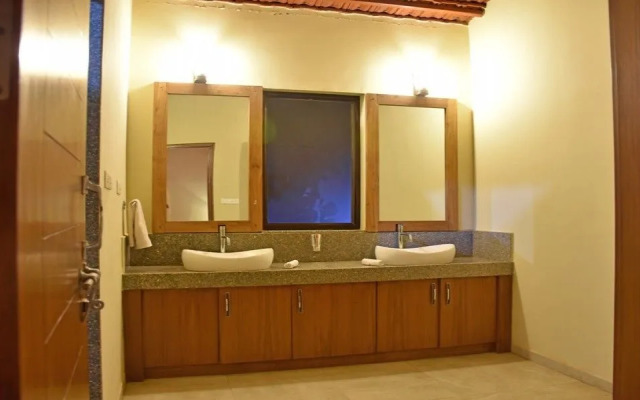 Jharana Jungle Lodge