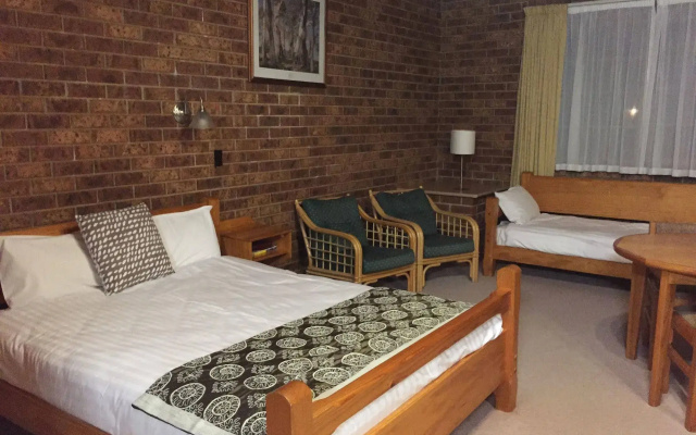 Coonawarra Place Motor Inn