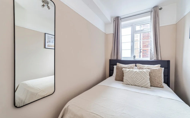 The Crystal Palace Collection