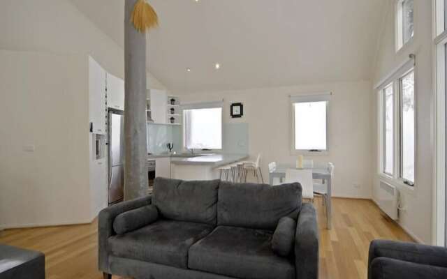 Pearse 3