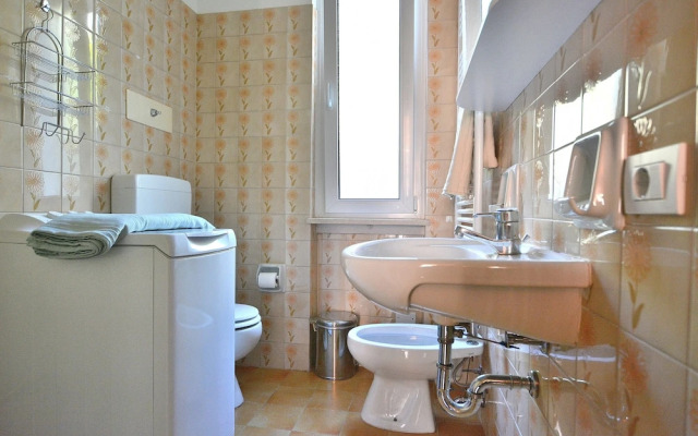 Apartment Quarole With Pool