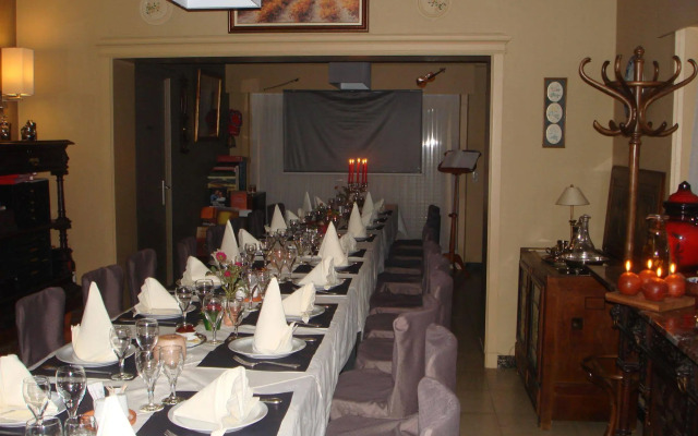 Elckerlyck Inn Hotel