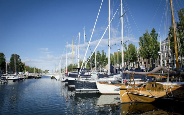 "DE BANK" - Hotel Apartments