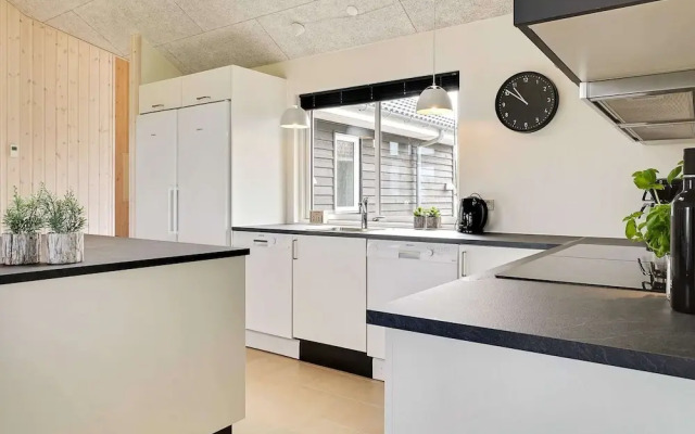 18 Person Holiday Home in Bogense