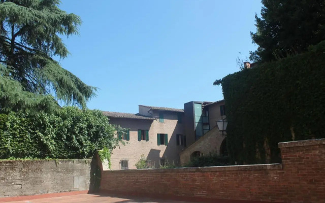 Siena Home And Sailing