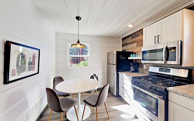 4093 Manzanita Ave Cabin Unit 5