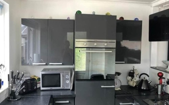 Limegrove, Comfortable Three Bedroom House