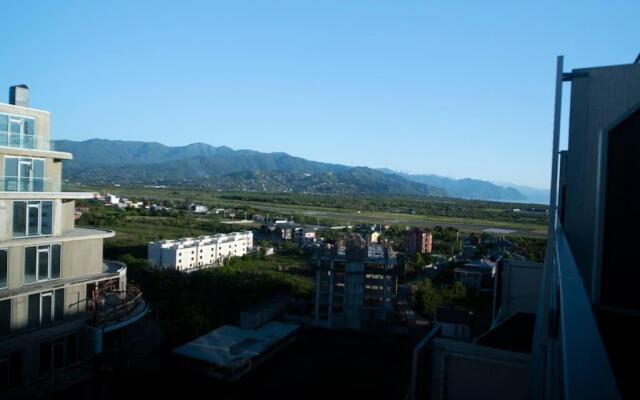 Leo Group Apartment 14-306b Sunrise Batumi