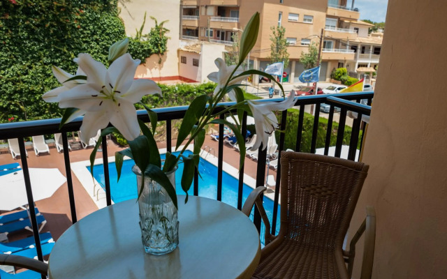 Hotel Amoros