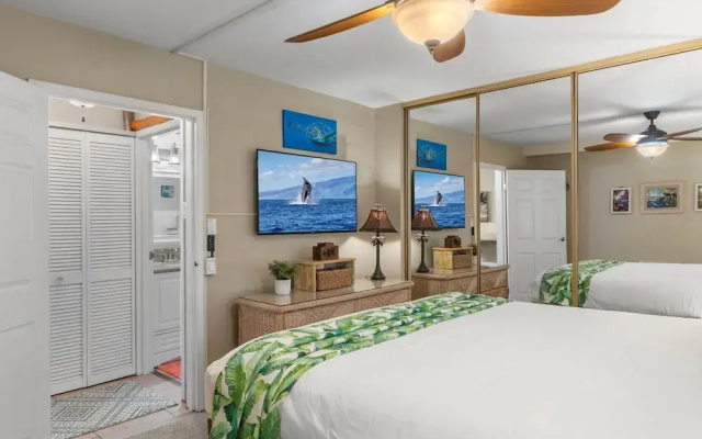 Kihei Ali'i Kai D202 1 Bedroom Condo