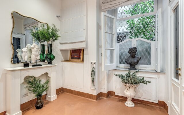 La Corte di Partenope