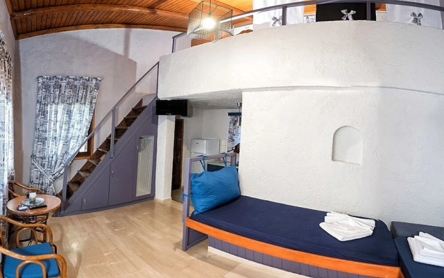 Anneta Studios