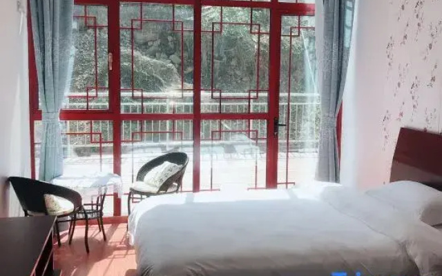 Yuxian Yuzhu Mountain Villa