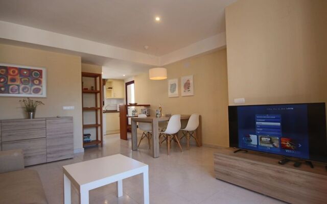 Exclusive & Cosy Frontline - Amazing Sea Views