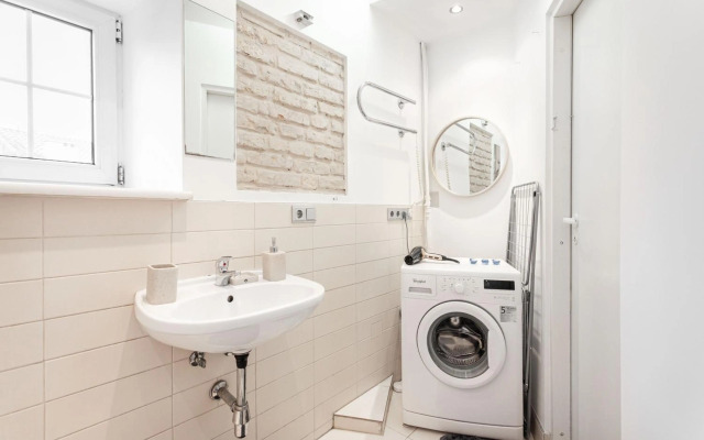 Saint Ignoto Bright 1 Bedroom Apartment by Reside Baltic