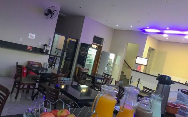 Poupa Hotel Unidade Faria Lima