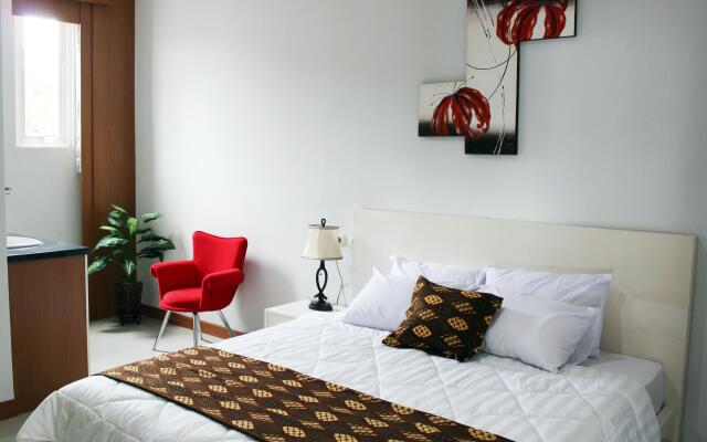 Rene Hotel