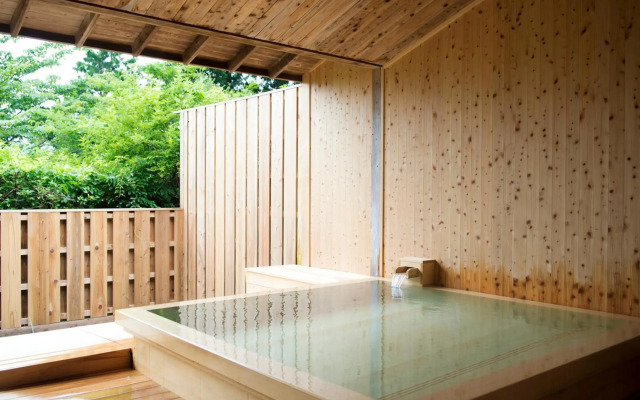 Hakone Retreat Fore