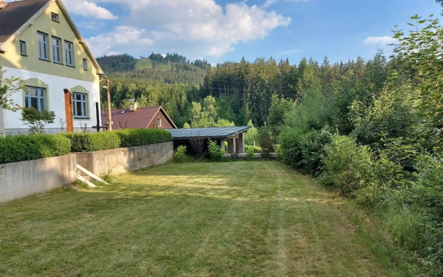 Villa in Jablonec With Sauna & Hot Tub