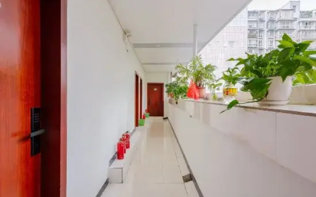 Jiangyou Xinruijia Hotel