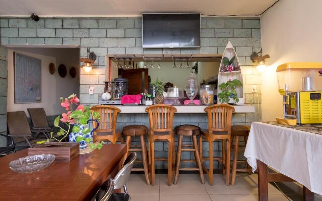 OYO 994 Huber Apartment