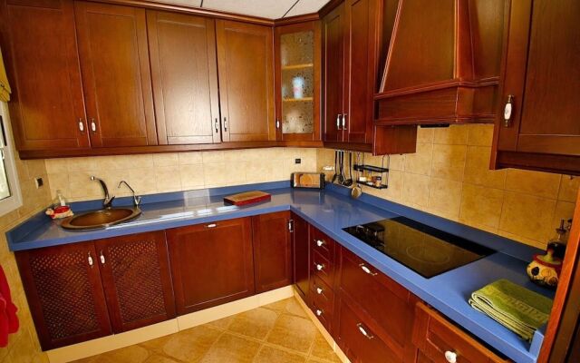 Arenales Great Home