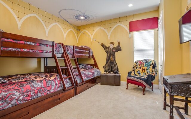 11BR Reunion Pool Home 550 by OVRH