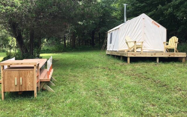 Tentrr - Honey Pot Farm Pond Paradise - Campsite