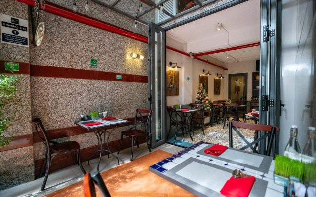 Little Saigon Boutique Hotel