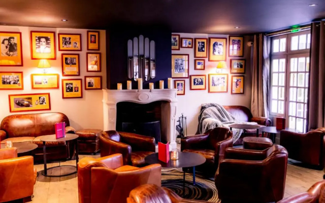 Hotel Le Lion d'Or et restaurant la Table du Lion