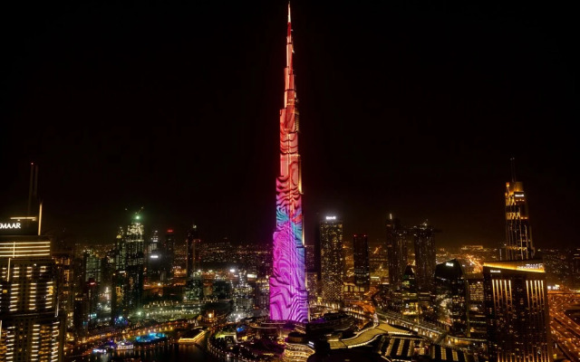 Burj Khalifa Vw  Prvt Pool in Dubai